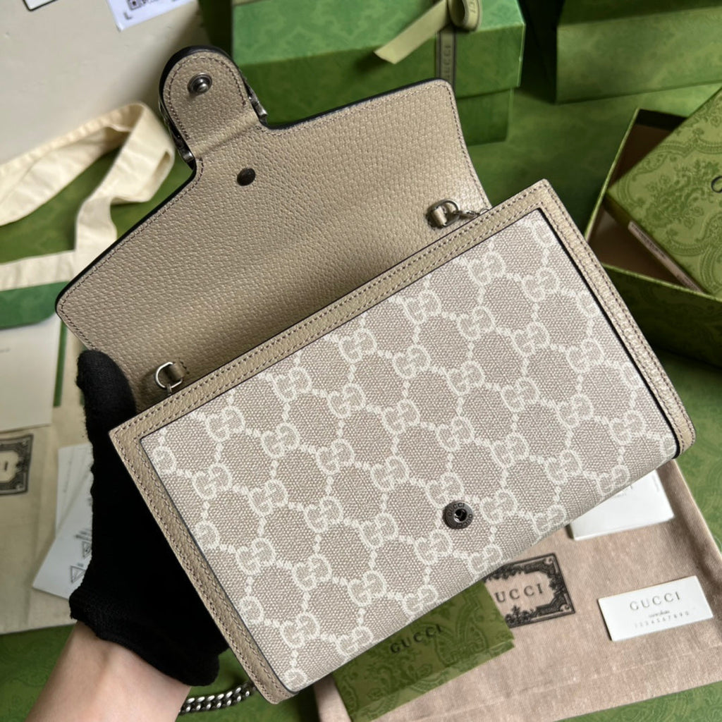 Gucci Dionysus Chain Wallet Beige and white GG Supreme canvas