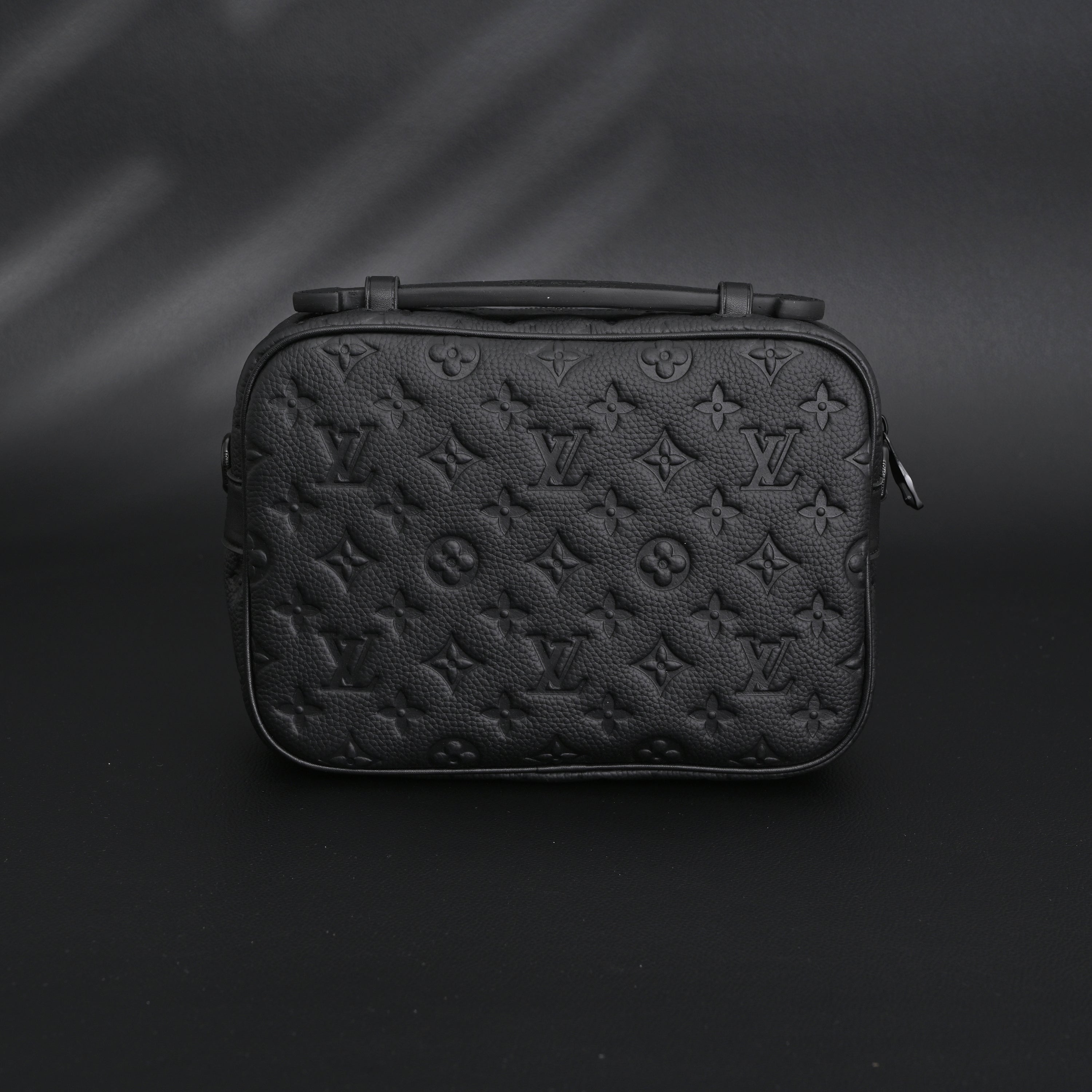 Louis Vuitton Capucines BB Top Handle Bag – Black Taurillon Leather